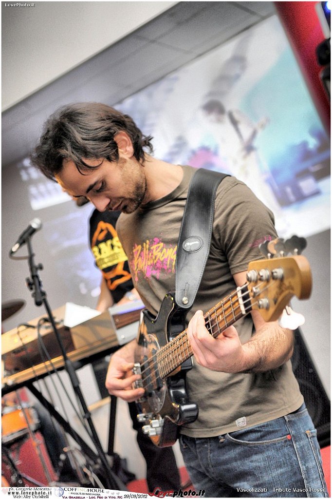 044CoffingHouse_Facolta_Ingegneria_LiveMusic_Party_LovePhoto_29032012.jpg