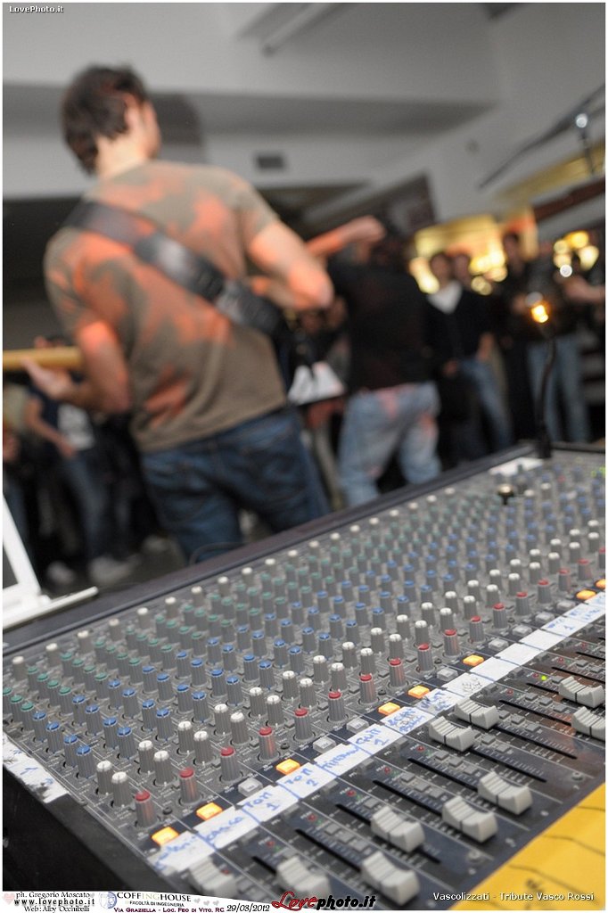 046CoffingHouse_Facolta_Ingegneria_LiveMusic_Party_LovePhoto_29032012.jpg