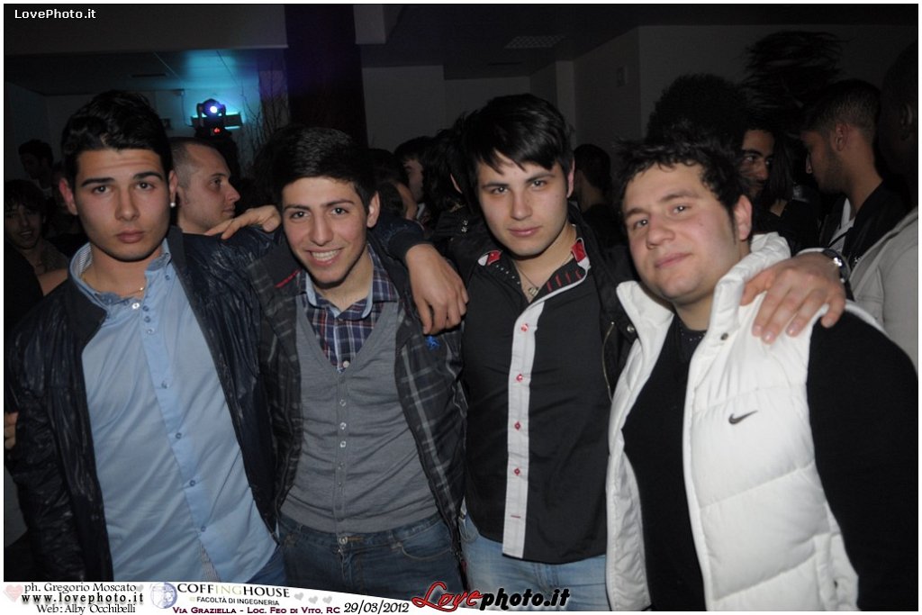 200CoffingHouse_Facolta_Ingegneria_LiveMusic_Party_LovePhoto_29032012.jpg
