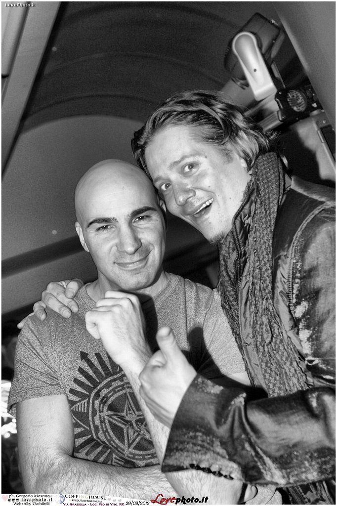 229CoffingHouse_Facolta_Ingegneria_LiveMusic_Party_LovePhoto_29032012.jpg