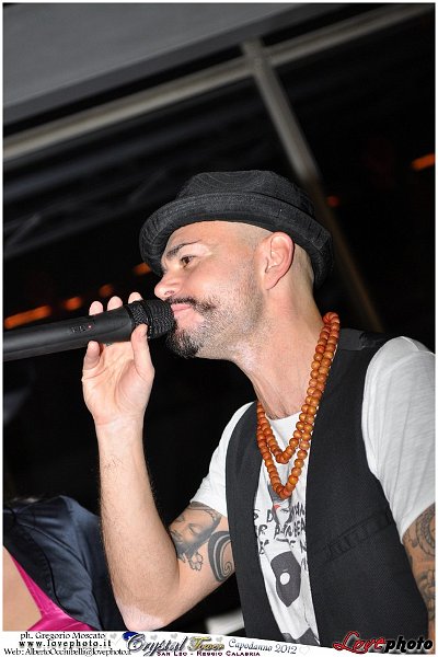 190Cristal_Tower_Capodanno_2012_LovePhoto.jpg - GREGORIO MOSCATO  PHOTOGRAPHER