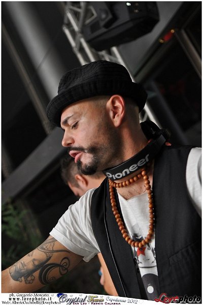 207Cristal_Tower_Capodanno_2012_LovePhoto.jpg - GREGORIO MOSCATO  PHOTOGRAPHER