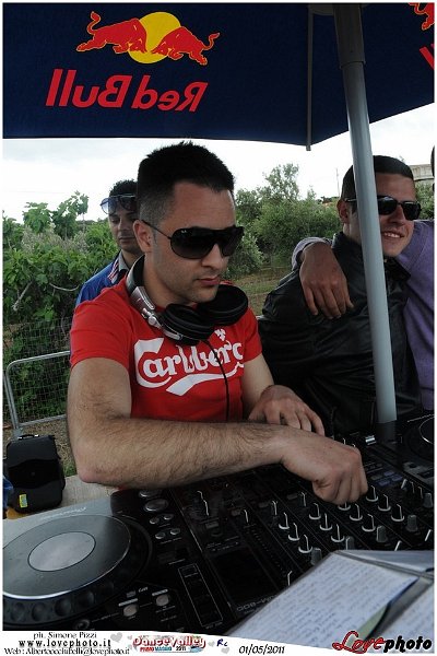 009DanceValley_LovePhoto-01052011.jpg