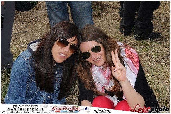 013DanceValley_LovePhoto-01052011.jpg