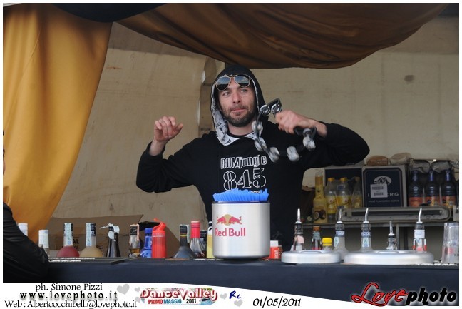 091DanceValley_LovePhoto-01052011.jpg