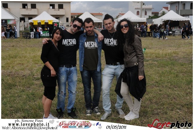 112DanceValley_LovePhoto-01052011.jpg