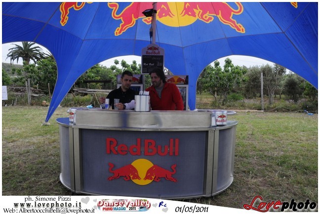 114DanceValley_LovePhoto-01052011.jpg