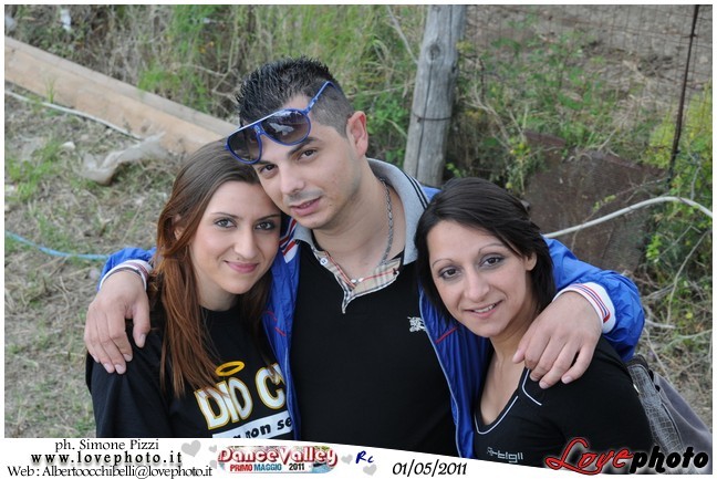 164DanceValley_LovePhoto-01052011.jpg
