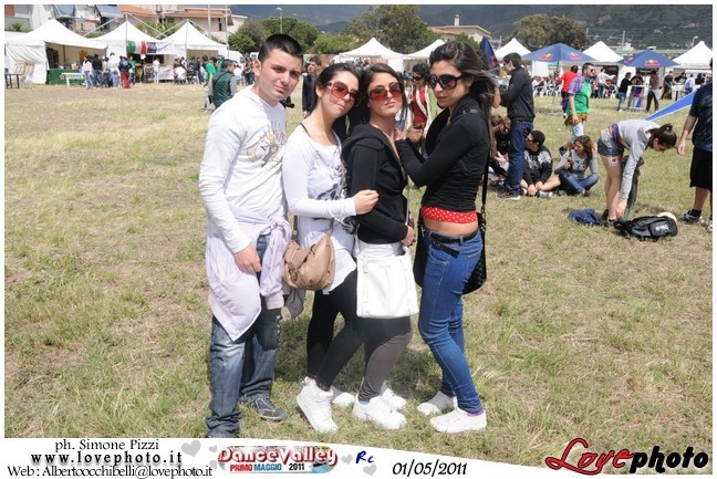 214DanceValley_LovePhoto-01052011.jpg