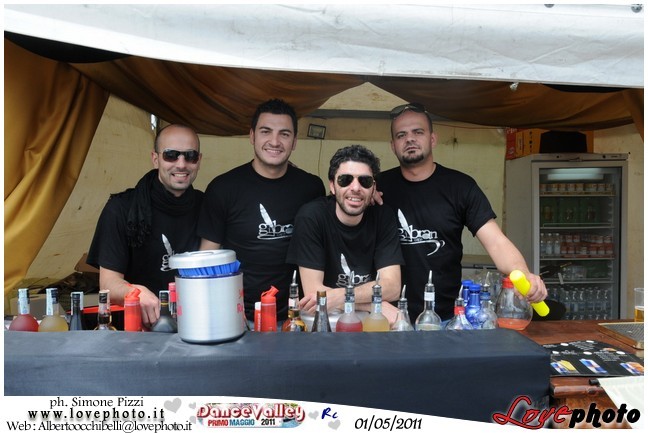 219DanceValley_LovePhoto-01052011.jpg