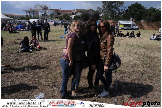 284DanceValley_LovePhoto-01052011.jpg