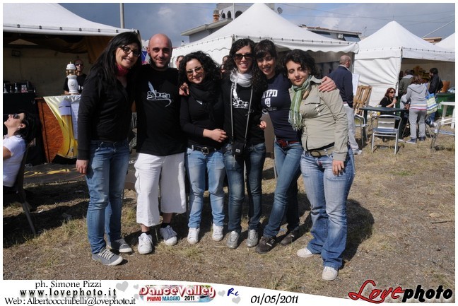 309DanceValley_LovePhoto-01052011.jpg