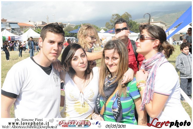 333DanceValley_LovePhoto-01052011.jpg