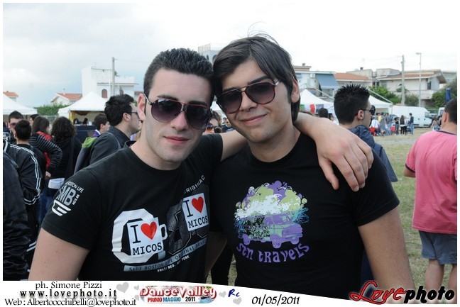 386DanceValley_LovePhoto-01052011.jpg