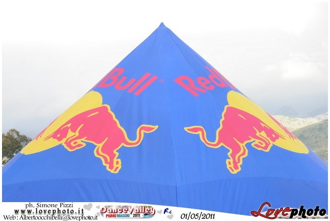 452DanceValley_LovePhoto-01052011.jpg