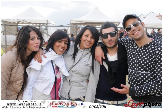 478DanceValley_LovePhoto-01052011.jpg