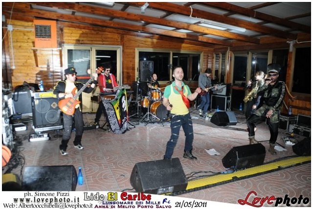 117Lido_El_Caribe_Live_Music_Party_LovePhoto-21052011.jpg
