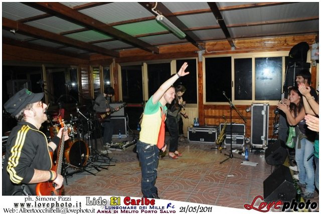 201Lido_El_Caribe_Live_Music_Party_LovePhoto-21052011.jpg