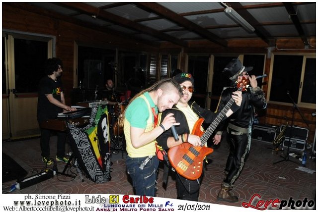 205Lido_El_Caribe_Live_Music_Party_LovePhoto-21052011.jpg