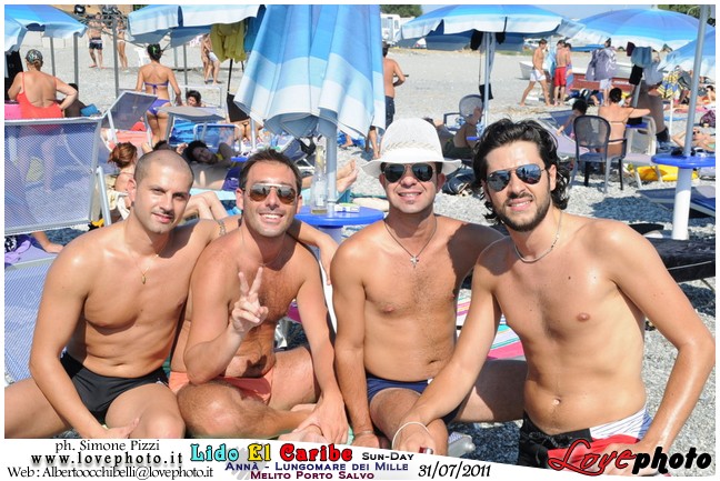 110Lido_El_Caribe_Sunday_LovePhoto_31072011.jpg