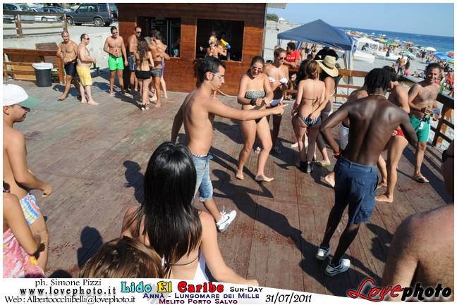 157Lido_El_Caribe_Sunday_LovePhoto_31072011.jpg