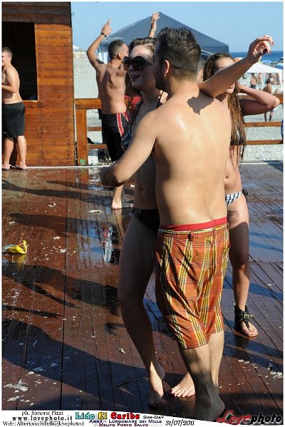 208Lido_El_Caribe_Sunday_LovePhoto_31072011.jpg