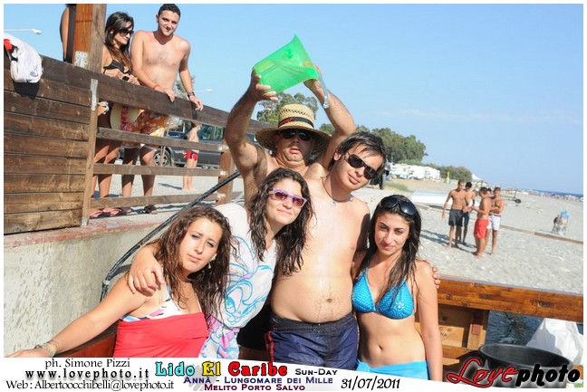 241Lido_El_Caribe_Sunday_LovePhoto_31072011.jpg