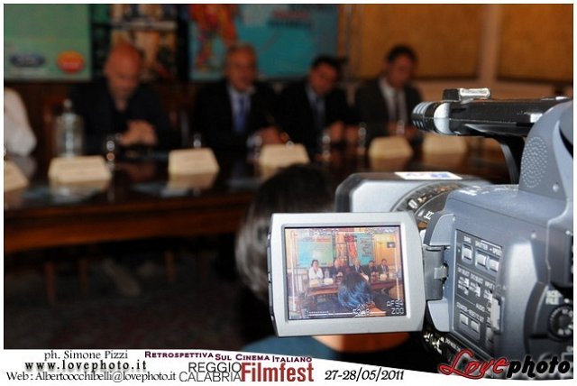 024ReggioCalabriaFilmFestival_LovePhoto_27-28052011.jpg