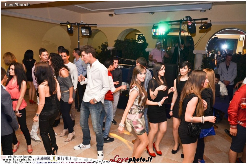 310Grand_Hotel_De_La_Ville_Night_Event_LovePhoto_12052012.jpg