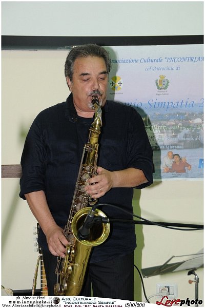 059Ass_Culturale_Incontriamoci_Sempre_Day_LovePhoto-15102011.jpg
