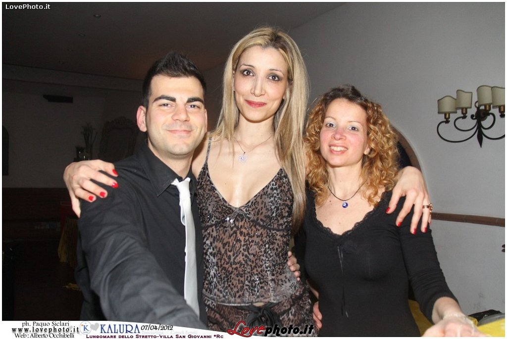 203Kalura_Night_Party_LovePhoto_07042012.jpg