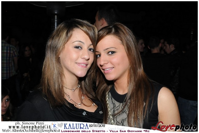 013Kalura_Swimming_Pool_Party_LovePhoto_19112011.jpg