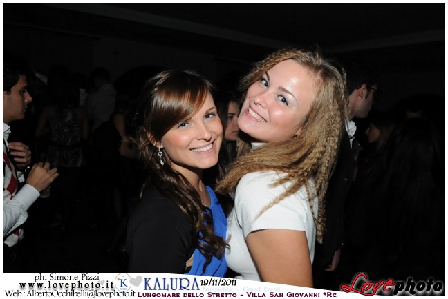 015Kalura_Swimming_Pool_Party_LovePhoto_19112011.jpg
