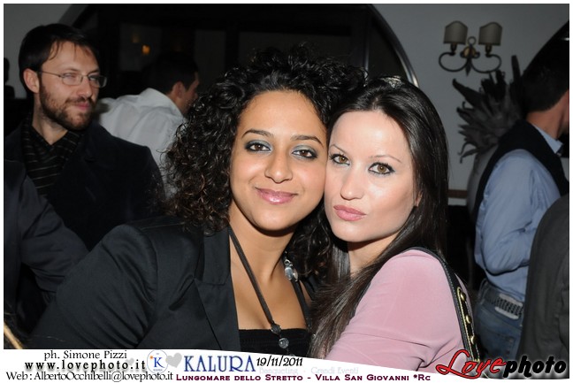 018Kalura_Swimming_Pool_Party_LovePhoto_19112011.jpg