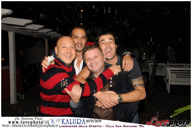 020Kalura_Swimming_Pool_Party_LovePhoto_19112011.jpg
