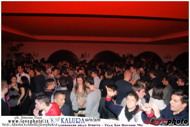030Kalura_Swimming_Pool_Party_LovePhoto_19112011.jpg