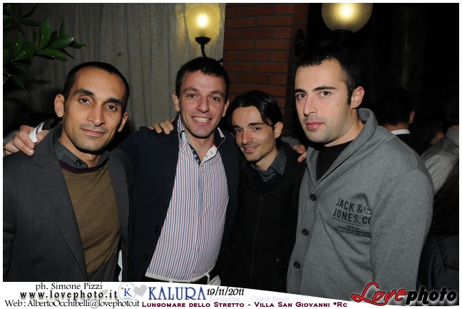 061Kalura_Swimming_Pool_Party_LovePhoto_19112011.jpg