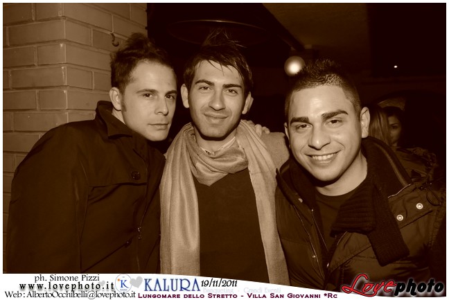 068Kalura_Swimming_Pool_Party_LovePhoto_19112011.jpg
