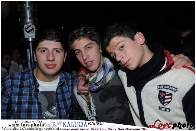 082Kalura_Swimming_Pool_Party_LovePhoto_19112011.jpg