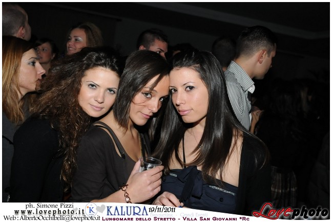 099Kalura_Swimming_Pool_Party_LovePhoto_19112011.jpg