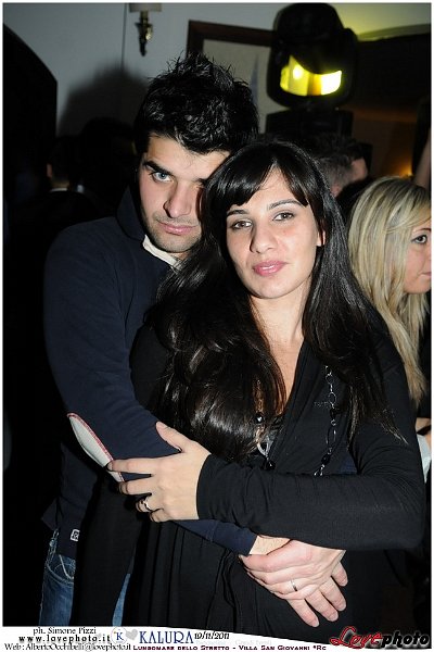 100Kalura_Swimming_Pool_Party_LovePhoto_19112011.jpg