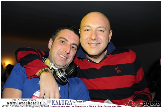 103Kalura_Swimming_Pool_Party_LovePhoto_19112011.jpg