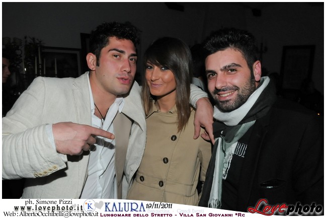 108Kalura_Swimming_Pool_Party_LovePhoto_19112011.jpg