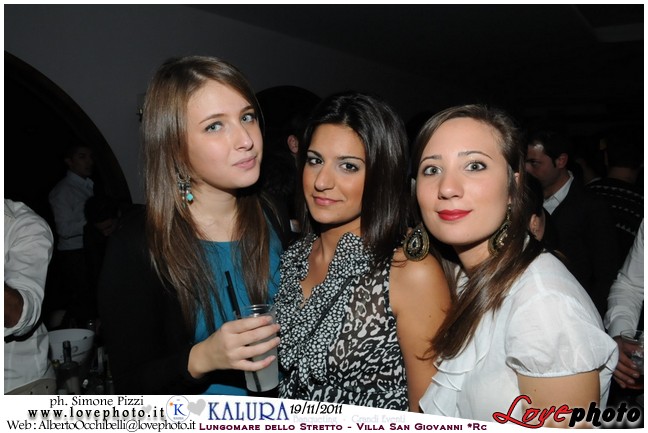 158Kalura_Swimming_Pool_Party_LovePhoto_19112011.jpg