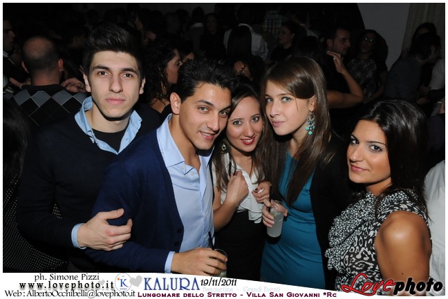 159Kalura_Swimming_Pool_Party_LovePhoto_19112011.jpg