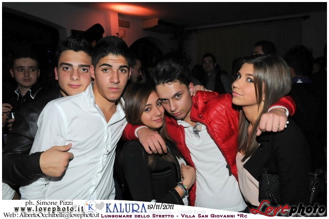 169Kalura_Swimming_Pool_Party_LovePhoto_19112011.jpg