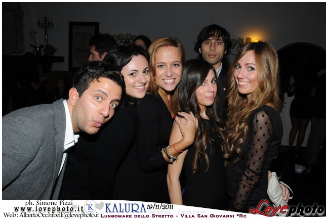 198Kalura_Swimming_Pool_Party_LovePhoto_19112011.jpg