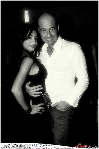 199Kalura_Swimming_Pool_Party_LovePhoto_19112011.jpg