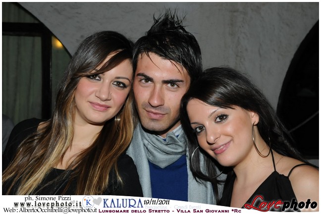 227Kalura_Swimming_Pool_Party_LovePhoto_19112011.jpg
