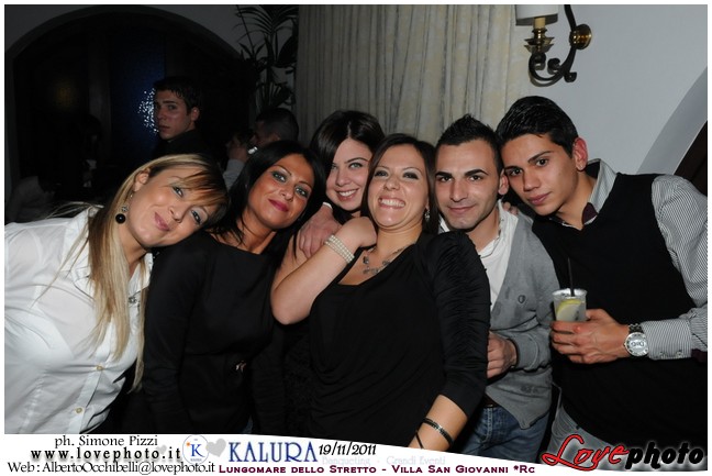 239Kalura_Swimming_Pool_Party_LovePhoto_19112011.jpg